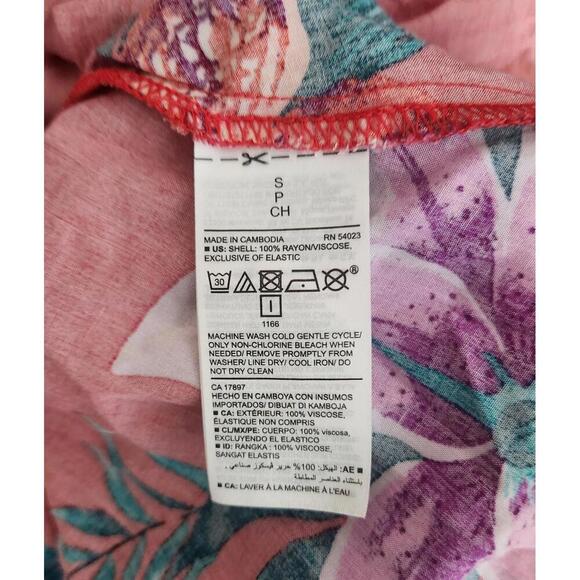 Old Navy Dress Womens Small Red Floral Short Sleeve Boho Summer Rayon Pockets - Picture 7 of 7